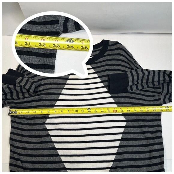 Planet by Lauren G Striped Oversized Sweater OSFM Black White Gray Striped - Picture 4 of 8